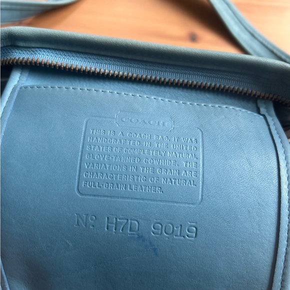 Vintage Coach Glacier Blue Maggie Duffle 9019 - Picture 2 of 6